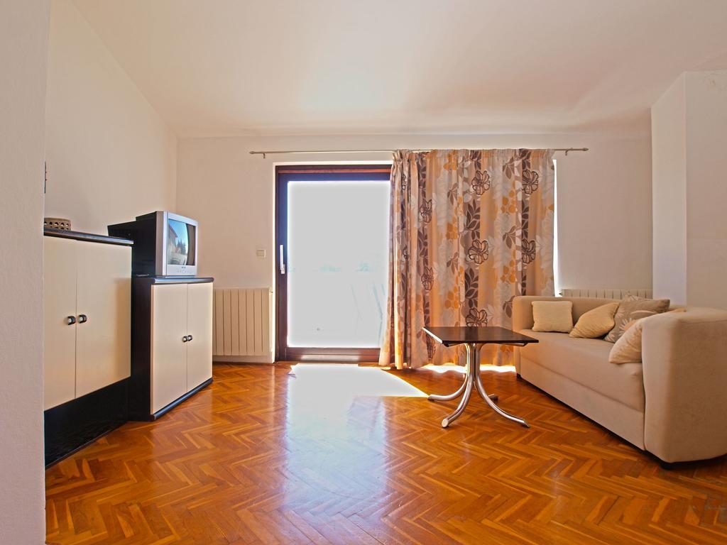 Apartments Milio 1105 Fažana Exterior foto
