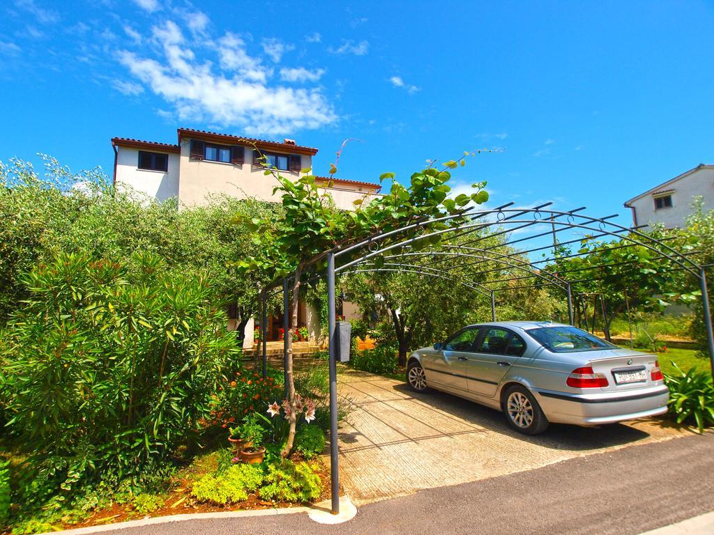 Apartments Milio 1105 Fažana Exterior foto