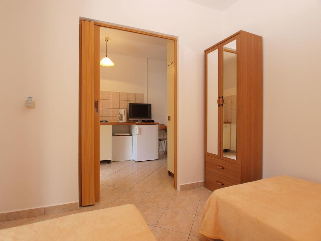 Apartments Milio 1105 Fažana Exterior foto